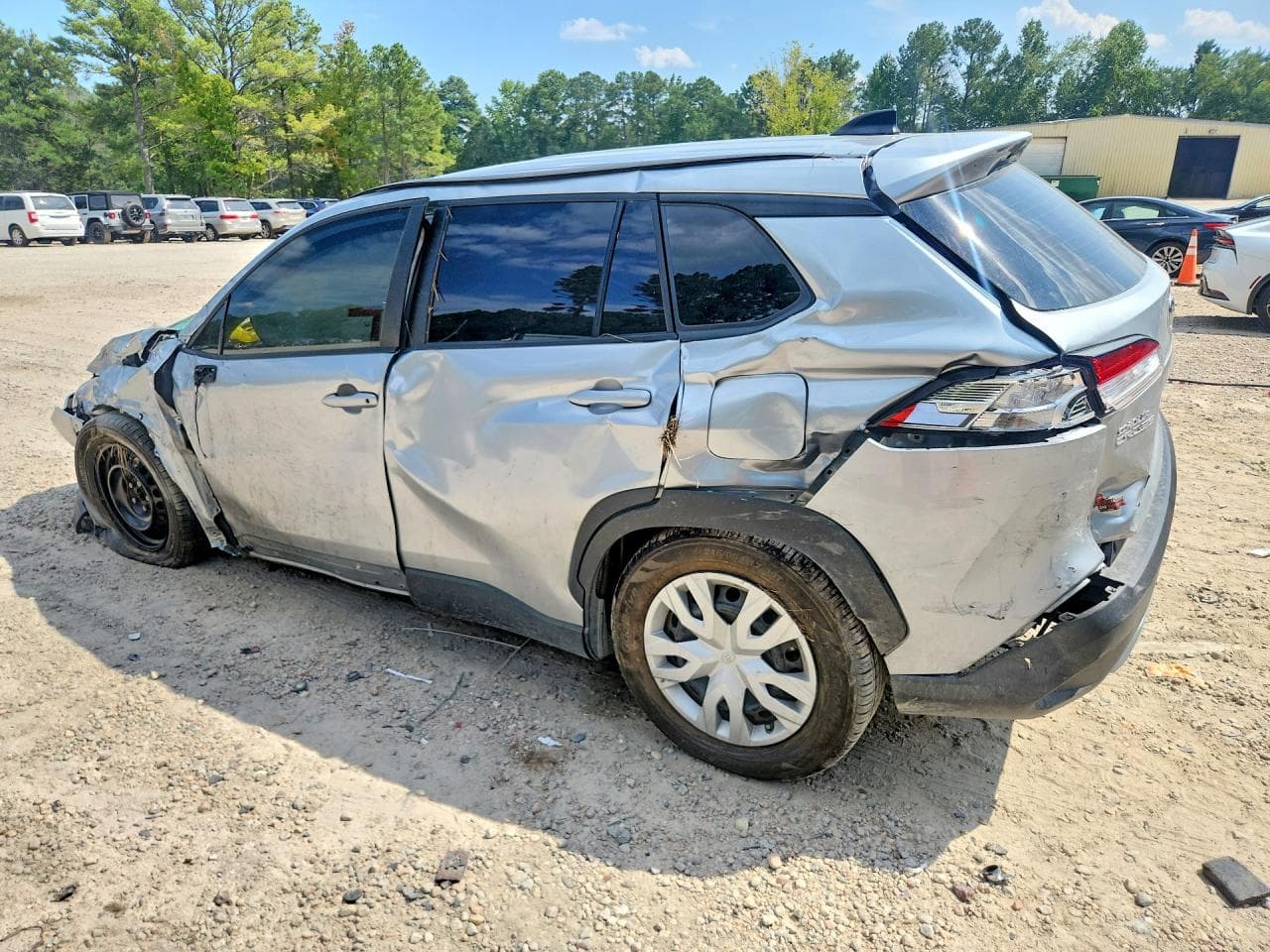 2023 Toyota Corolla Cross L - foto 2