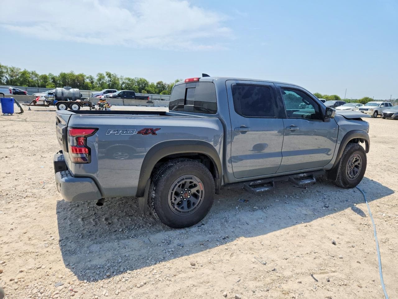 2025 Nissan Frontier Pro-4X - foto 3