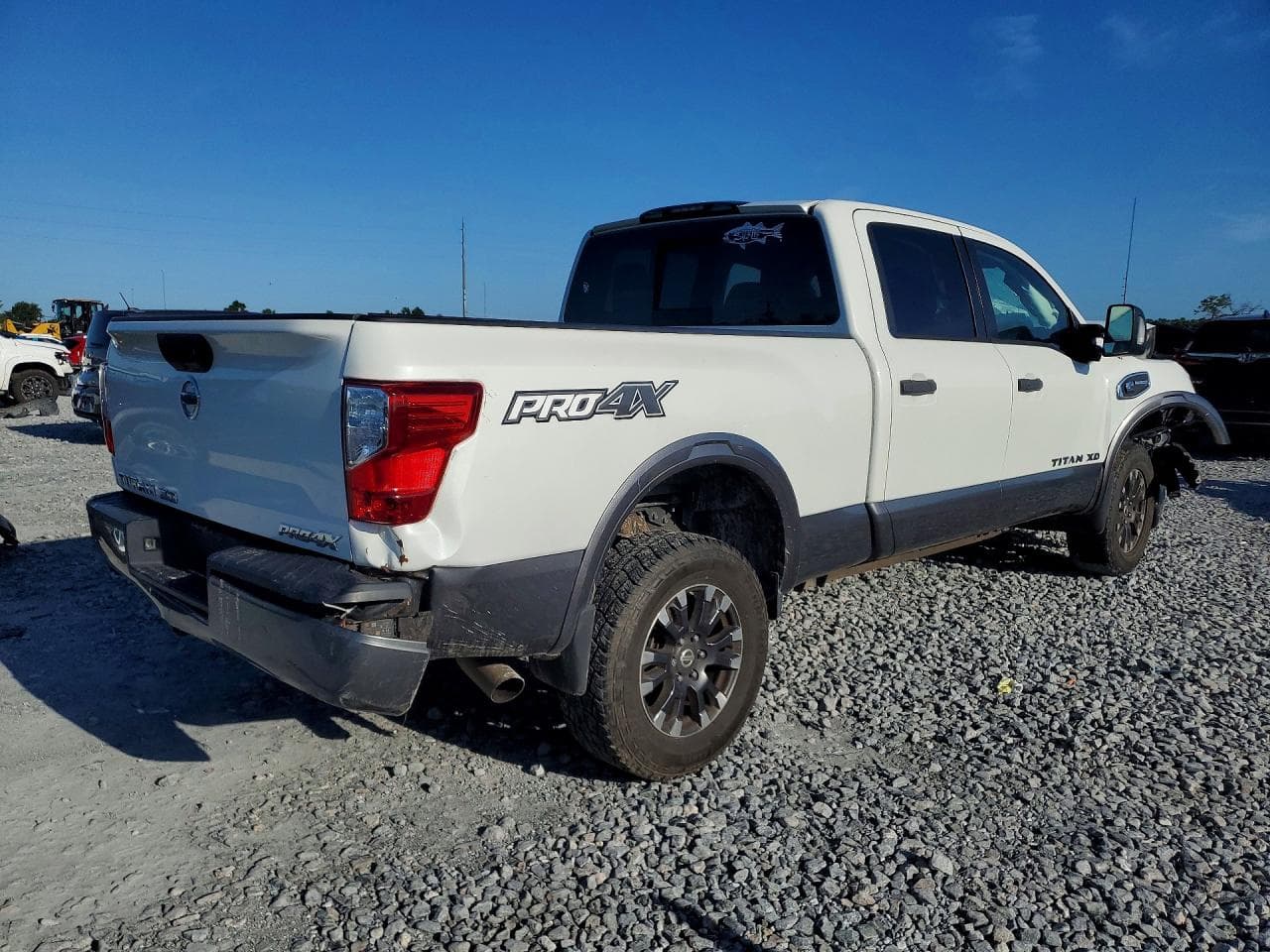 2019 Nissan Titan Xd Pro-4X - foto 3