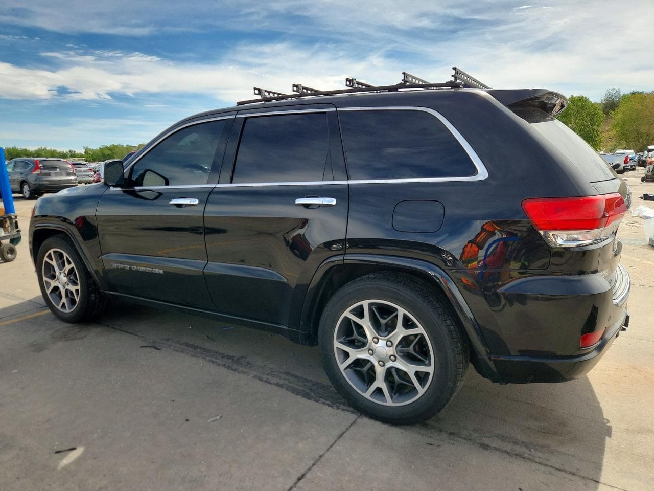 2019 Jeep Grand Cherokee Overland - foto 2