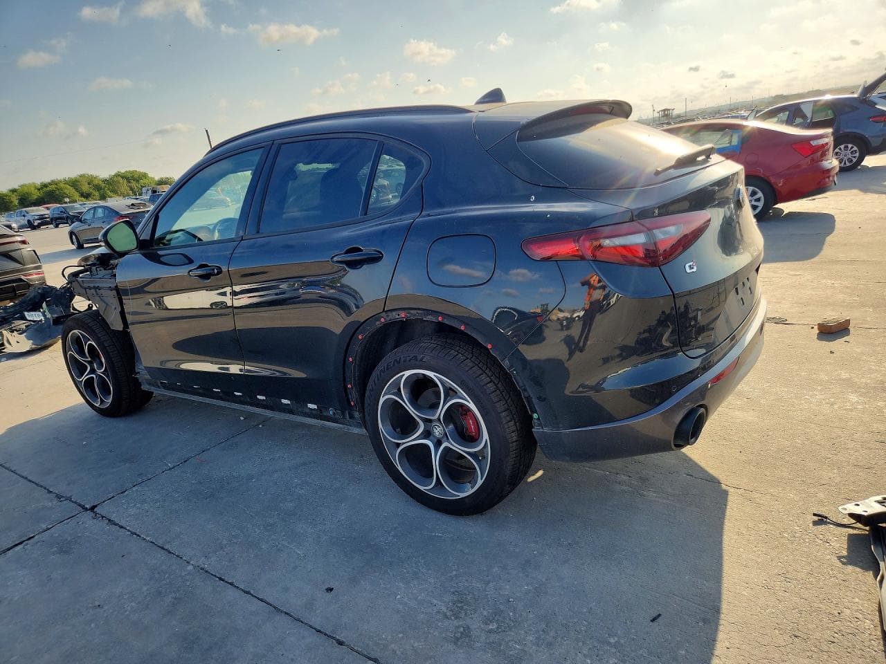 2022 Alfa Romeo Stelvio Ti - foto 2