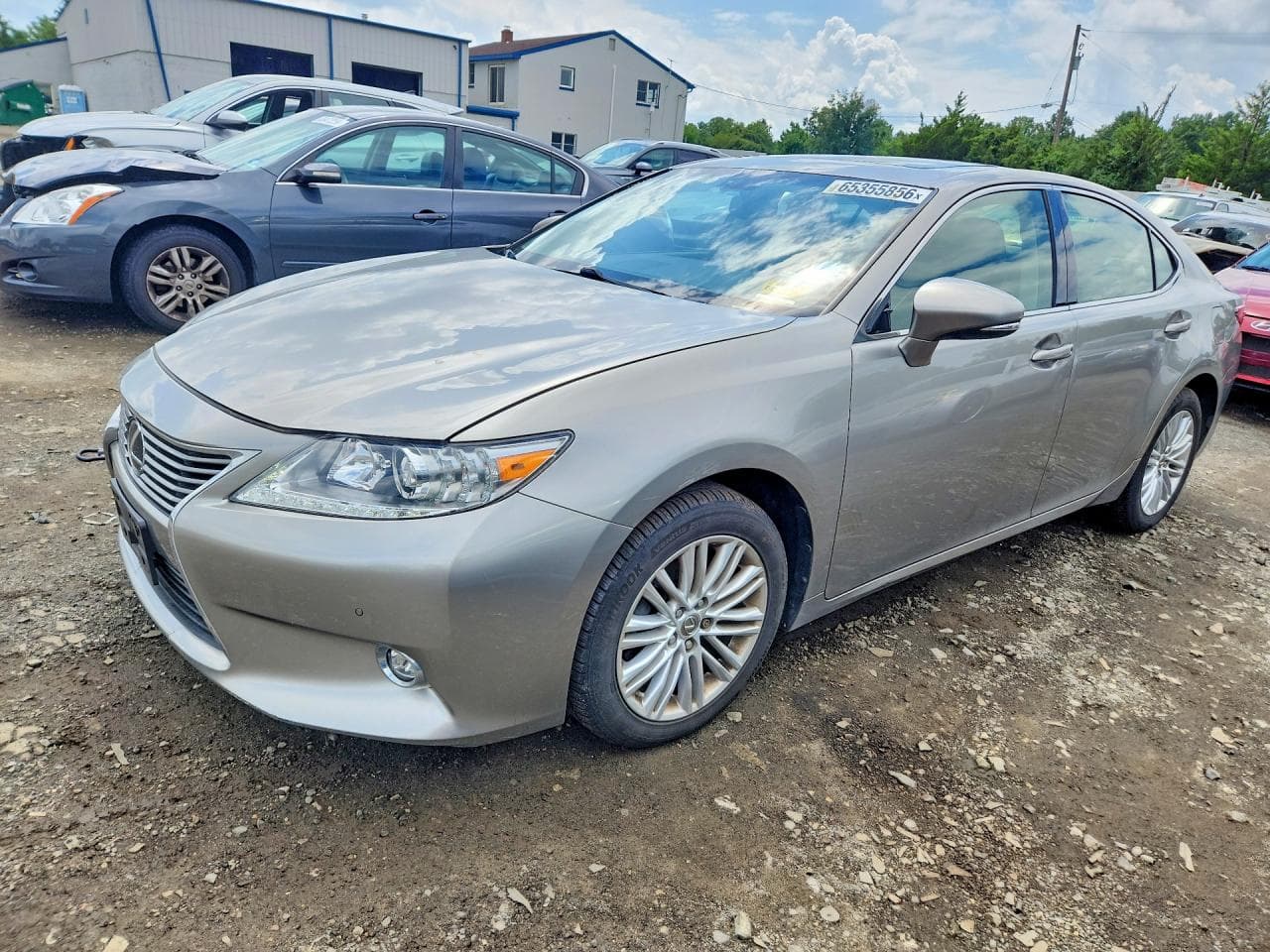 Lexus ES 2015 z USA