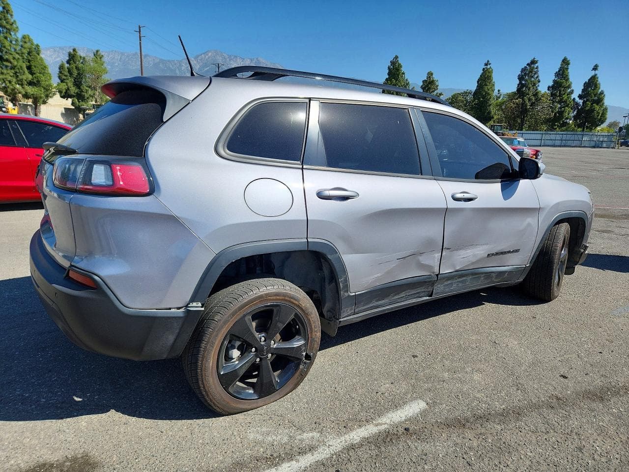 2021 Jeep Cherokee Latitude Plus - foto 3