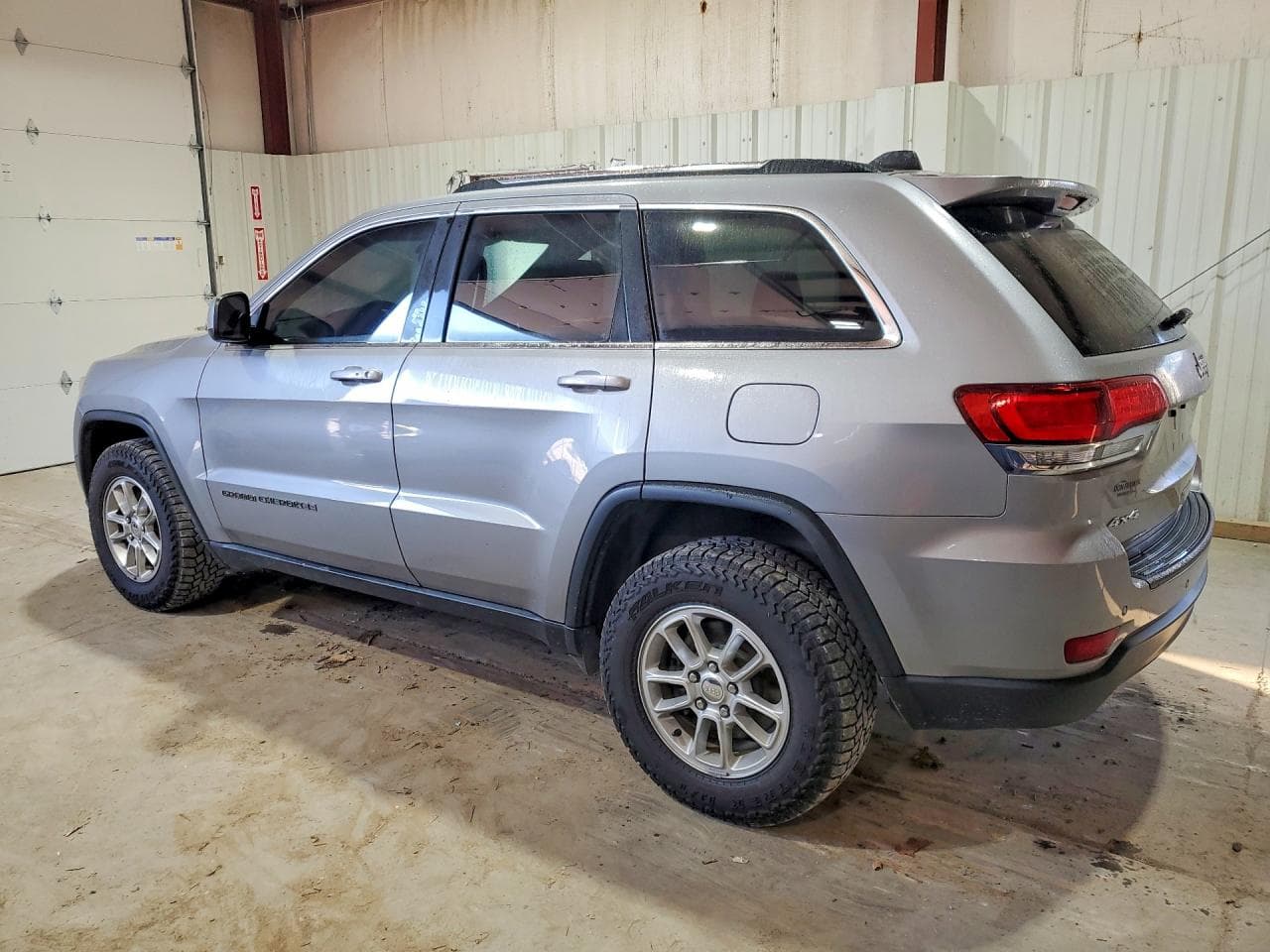 2020 Jeep Grand Cherokee Laredo - foto 2