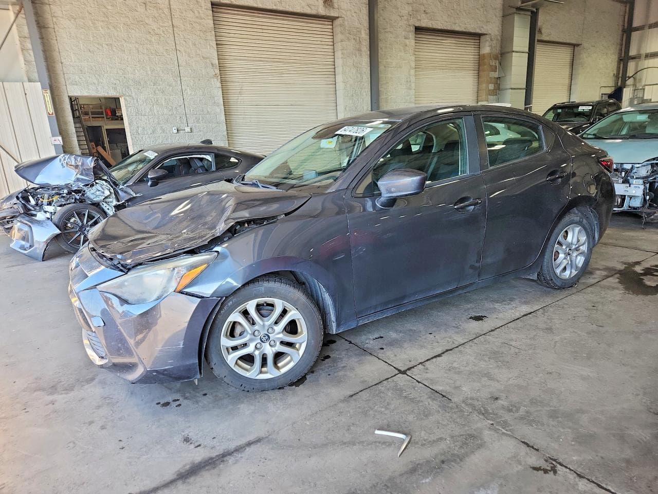 2017 Toyota Yaris Ia Base