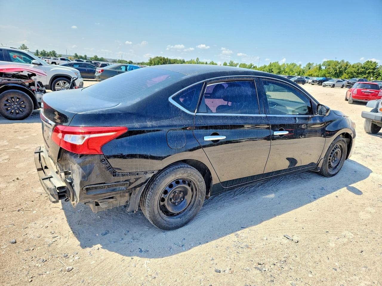 2017 Nissan Sentra S - foto 3