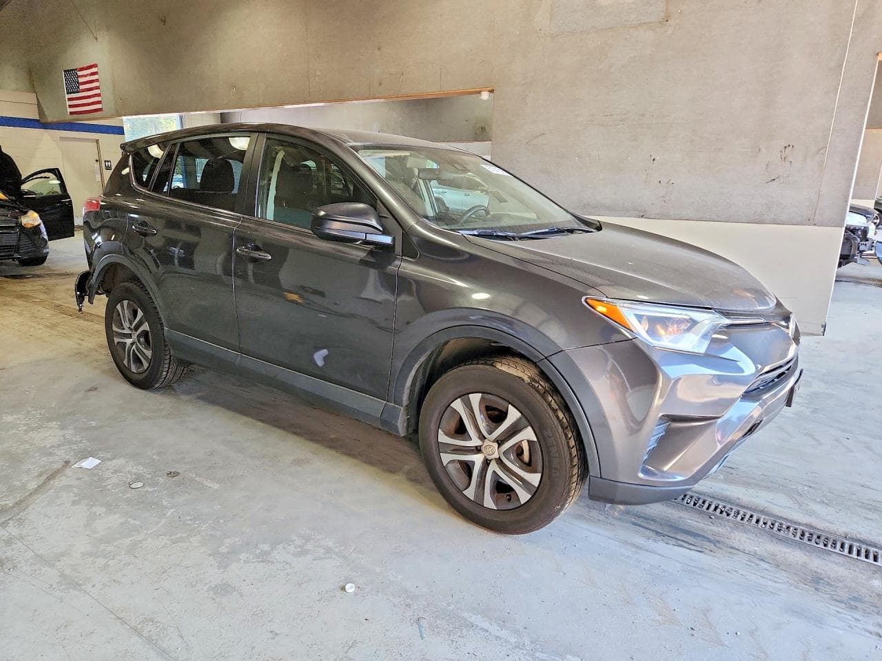2018 Toyota Rav4 Le - foto 4
