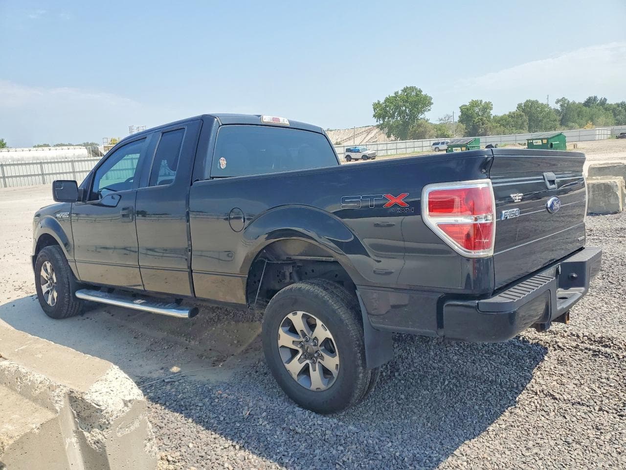 2013 Ford F150 Super Cab - foto 2