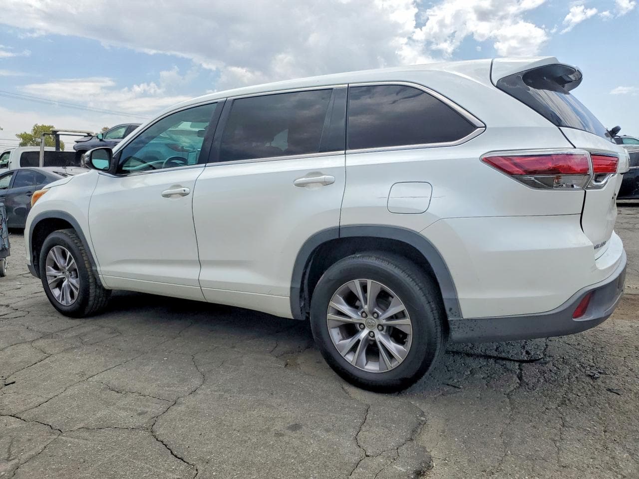 2015 Toyota Highlander Le Plus - foto 2