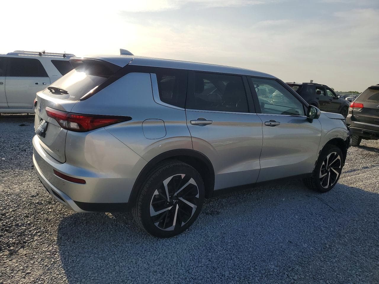 2024 Mitsubishi Outlander Se - foto 3