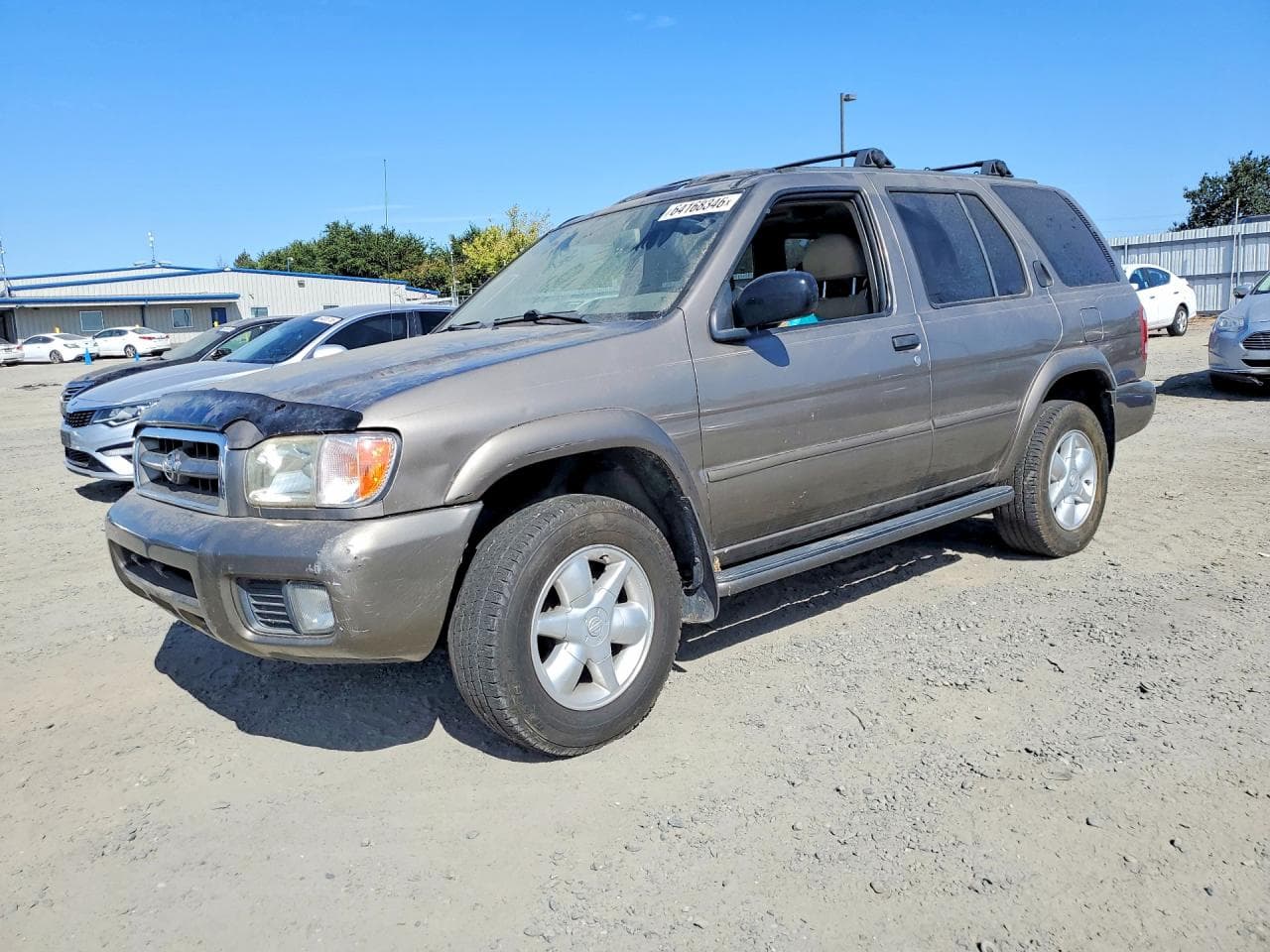 Nissan Pathfinder 2001 z USA