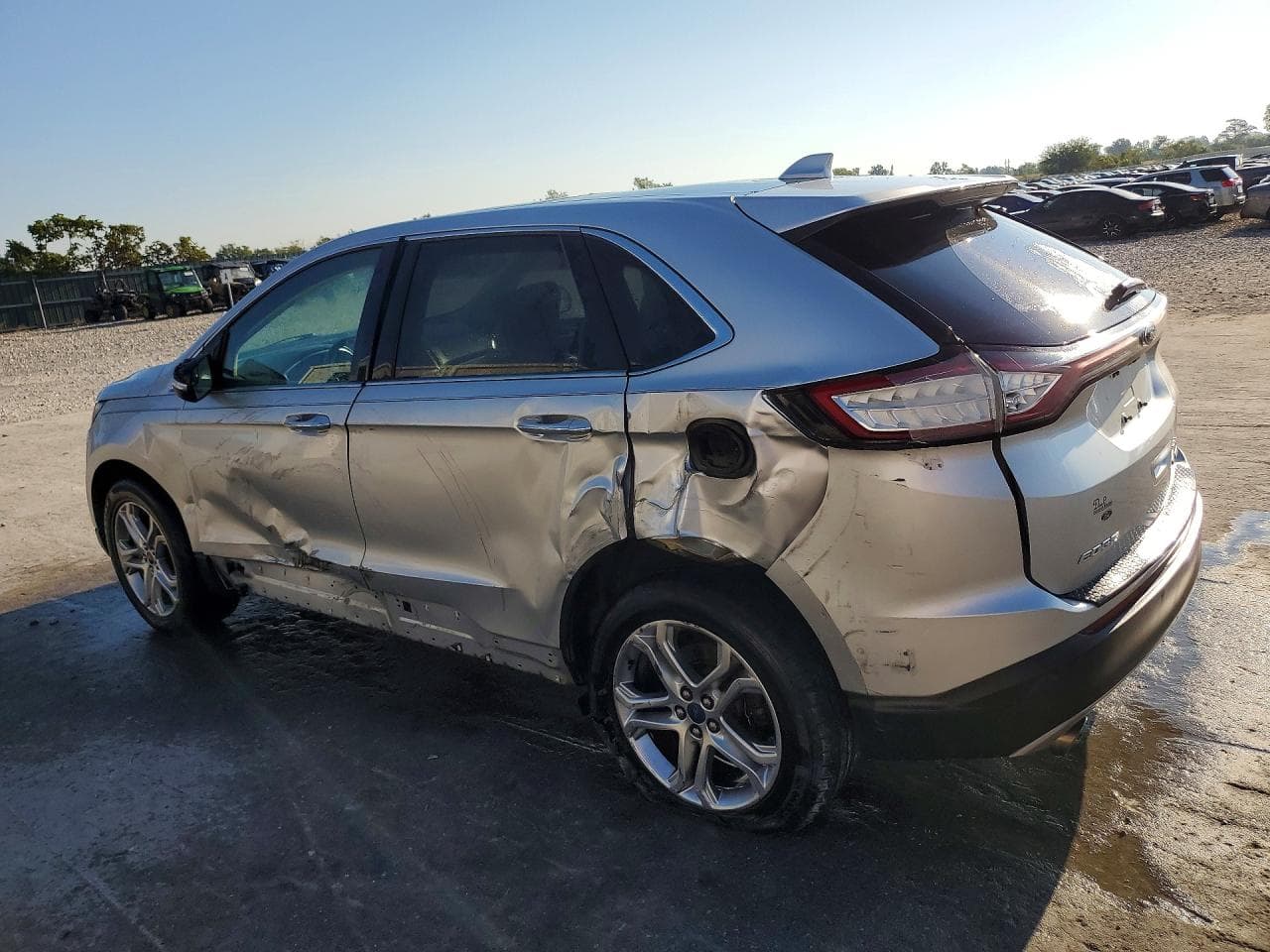 2017 Ford Edge Titanium - foto 2