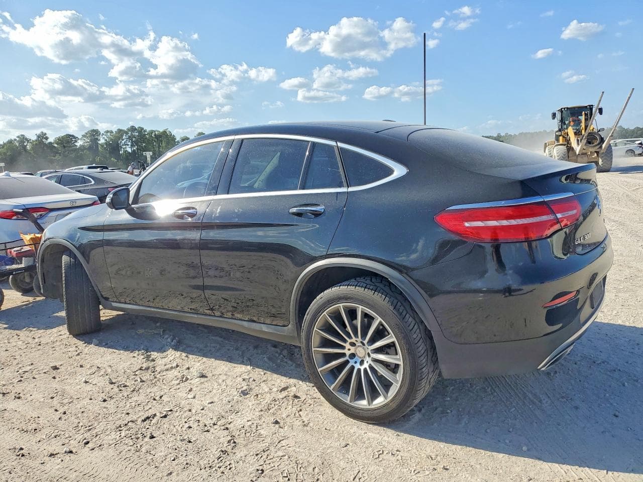 2017 Mercedes-Benz Glc Coupe 300 4Matic - foto 2