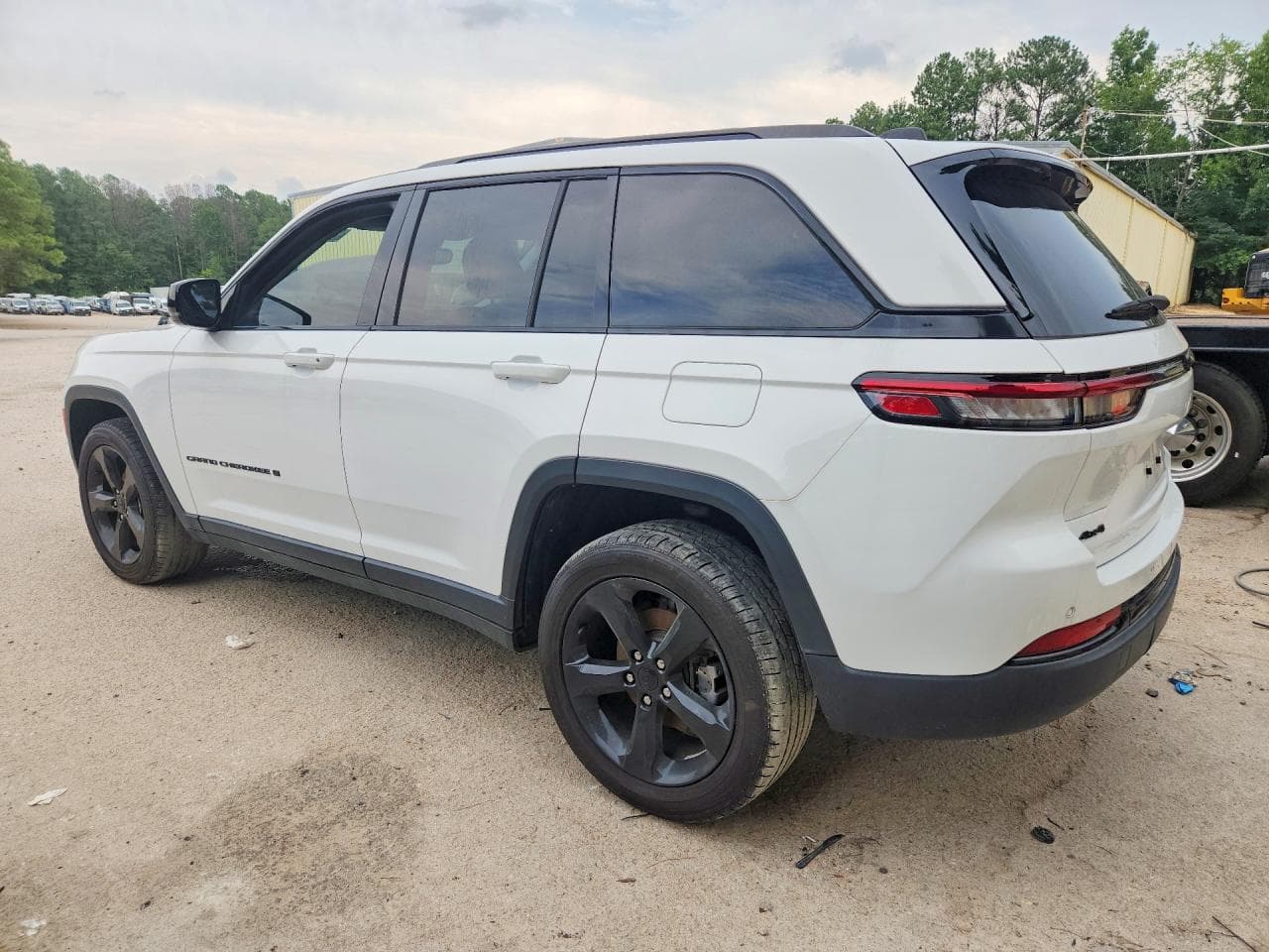 2023 Jeep Grand Cherokee Limited - foto 2
