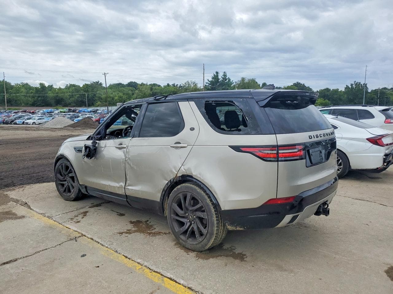 2017 Land Rover Discovery Hse - foto 2