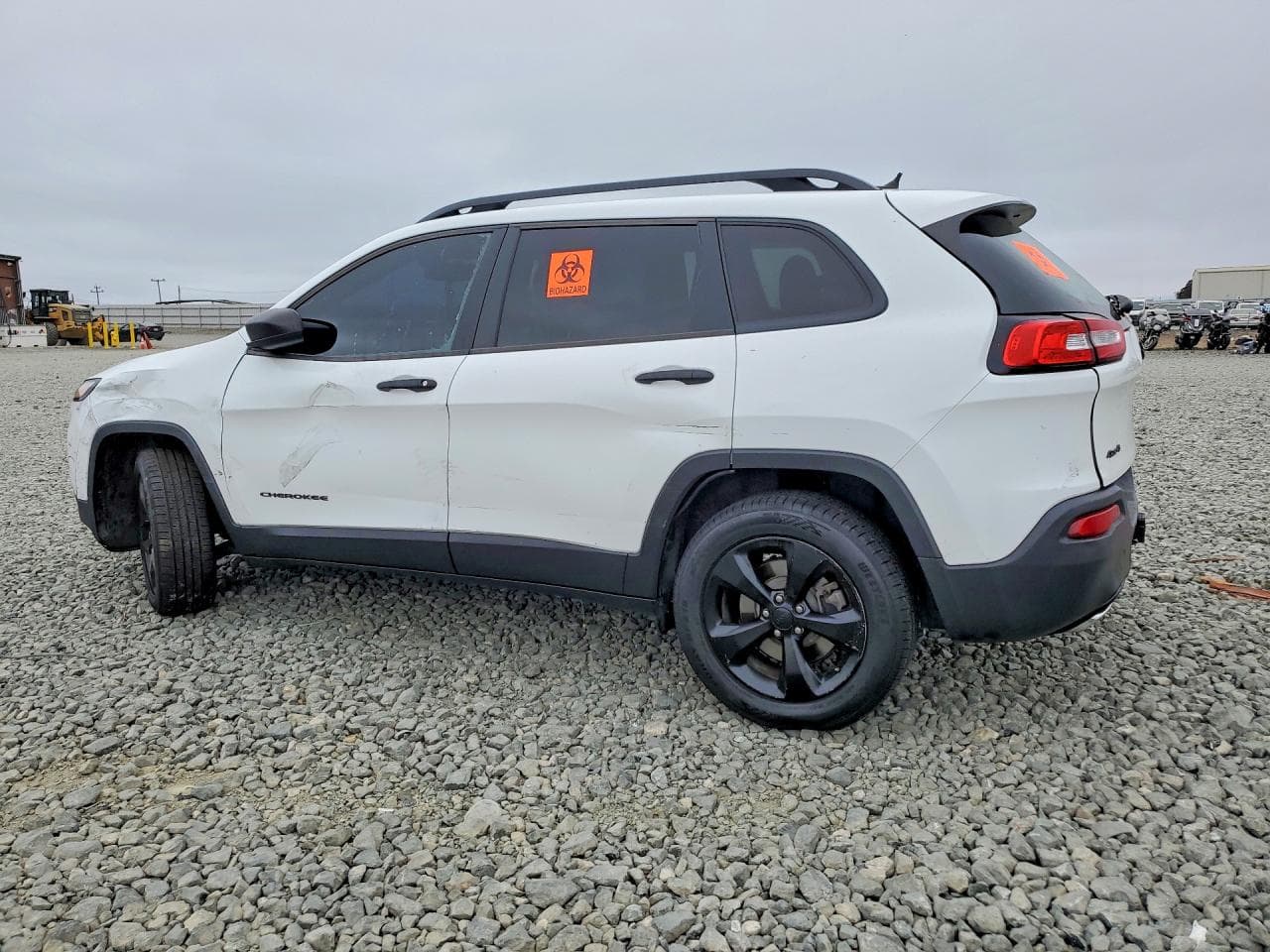 2017 Jeep Cherokee Sport - foto 2