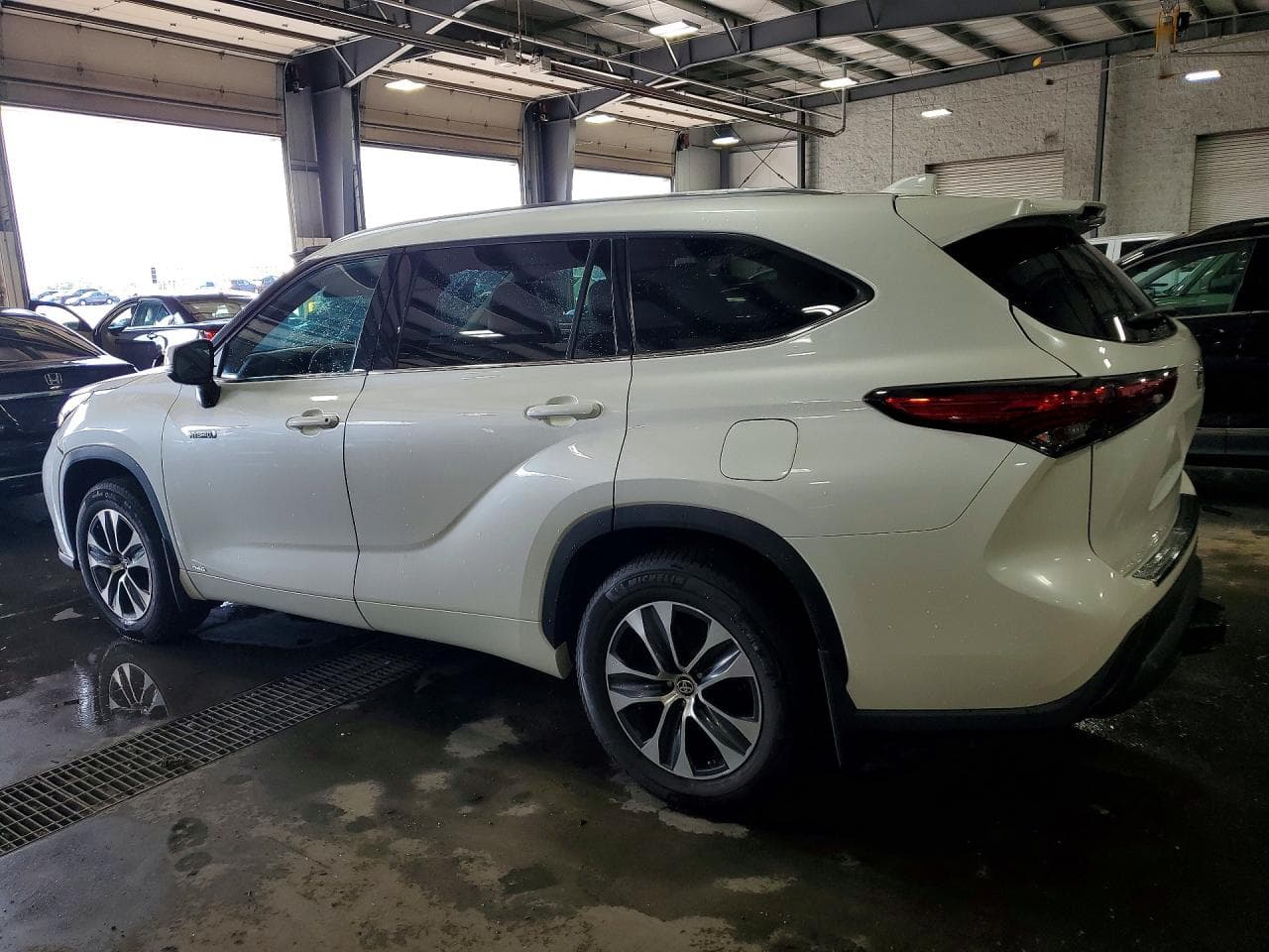 2020 Toyota Highlander Hybrid Xle - foto 2