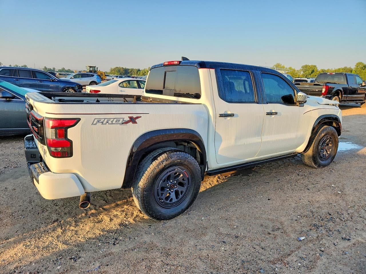 2025 Nissan Frontier Pro-X - foto 3
