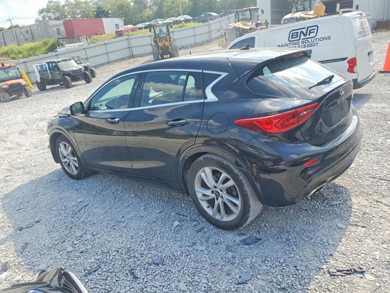 2017 Infiniti Qx30 - foto 2