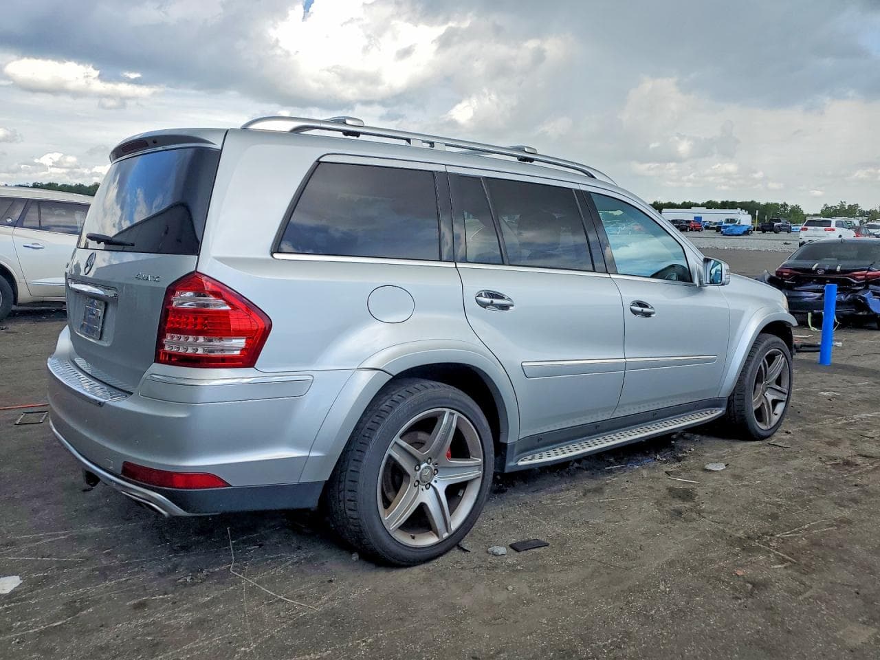 2011 Mercedes-Benz Gl 550 4Matic - foto 3