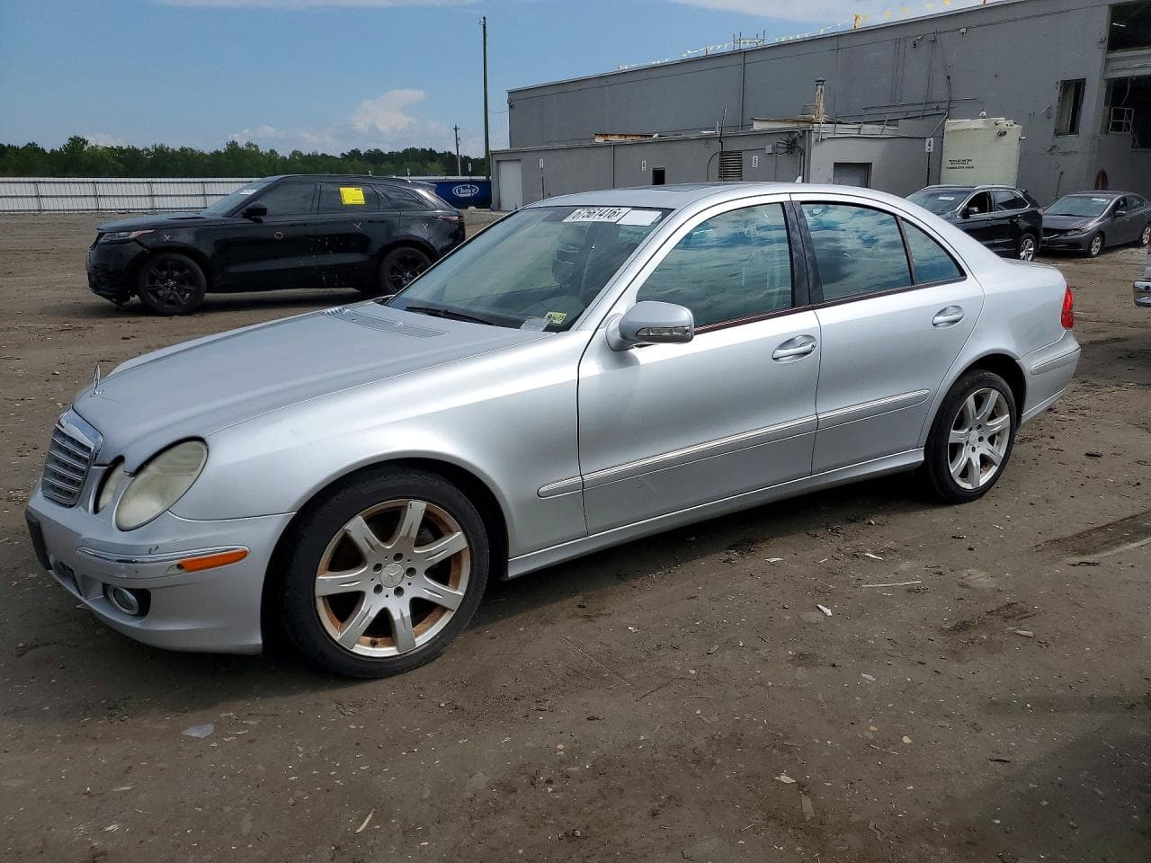 Mercedes-Benz E-klasse 2008 z USA