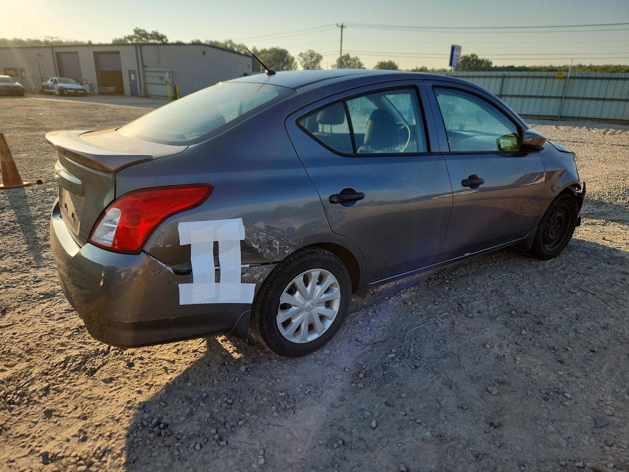 2018 Nissan Versa S Plus - foto 3