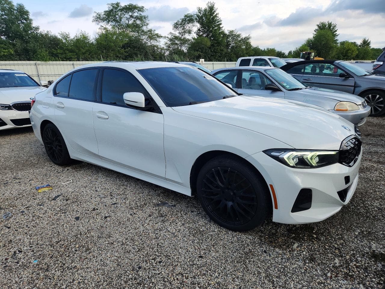 2023 BMW 330Xi - foto 4