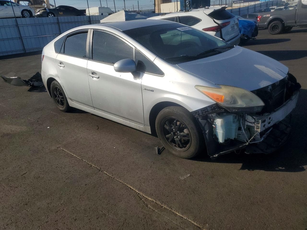 2013 Toyota Prius Two - foto 4