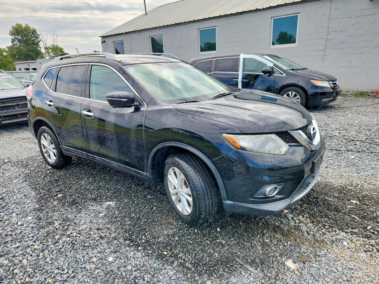 2015 Nissan Rogue S - foto 4