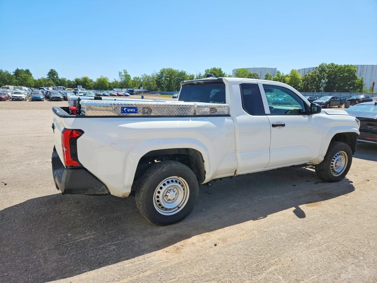 2024 Toyota Tacoma Sr - foto 3