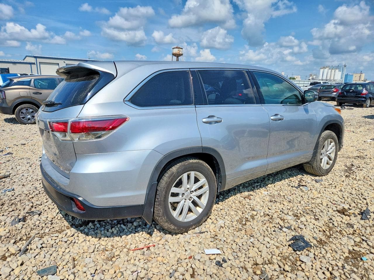 2015 Toyota Highlander Le - foto 3