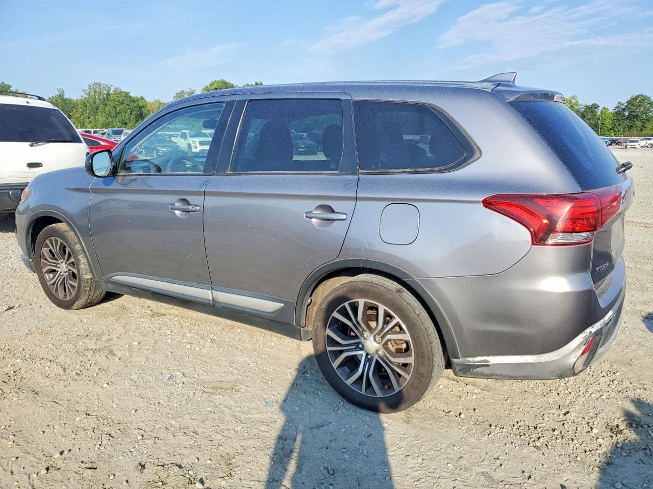 2018 Mitsubishi Outlander Es - foto 2