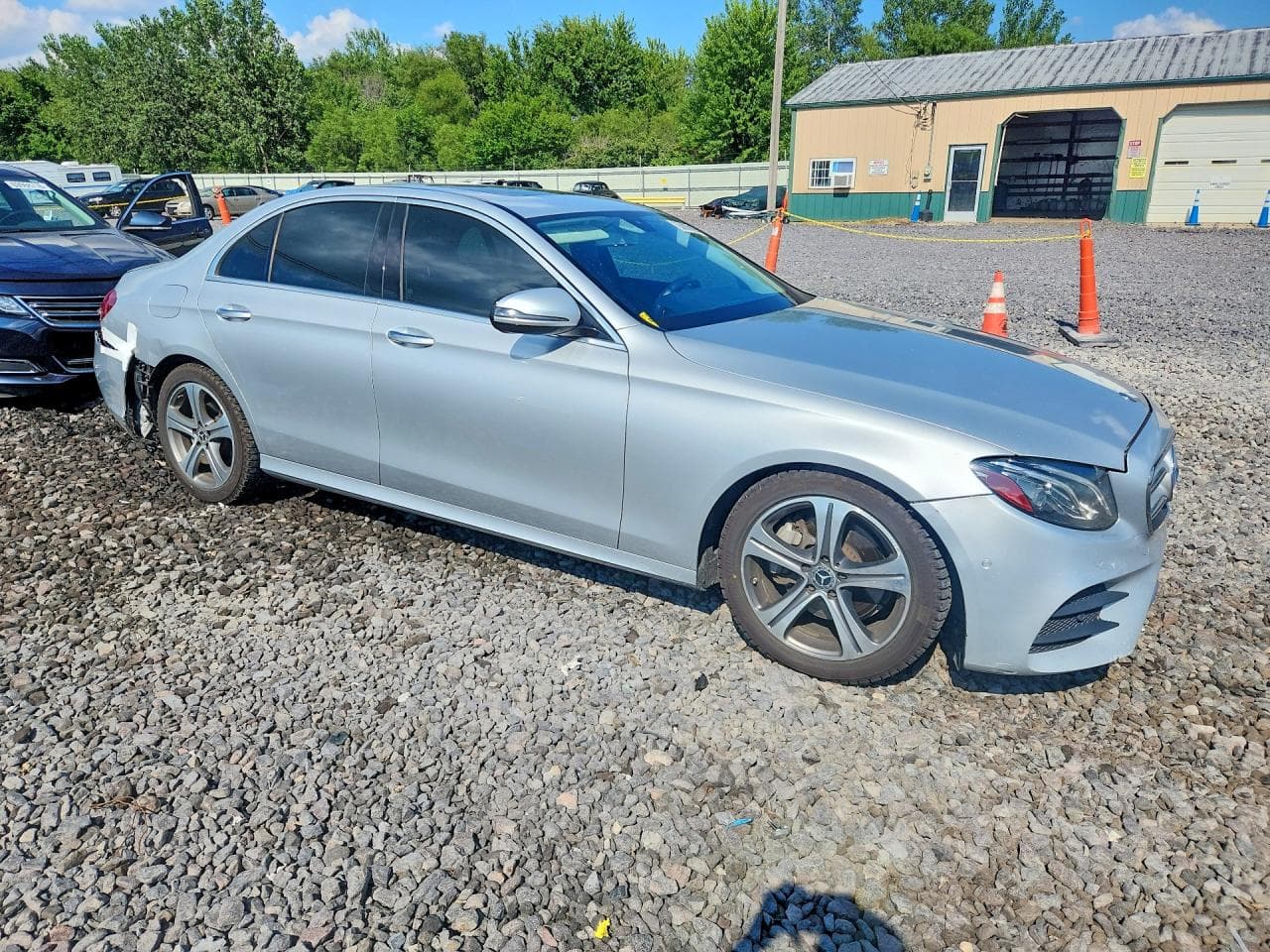 2018 Mercedes-Benz E 300 - foto 4