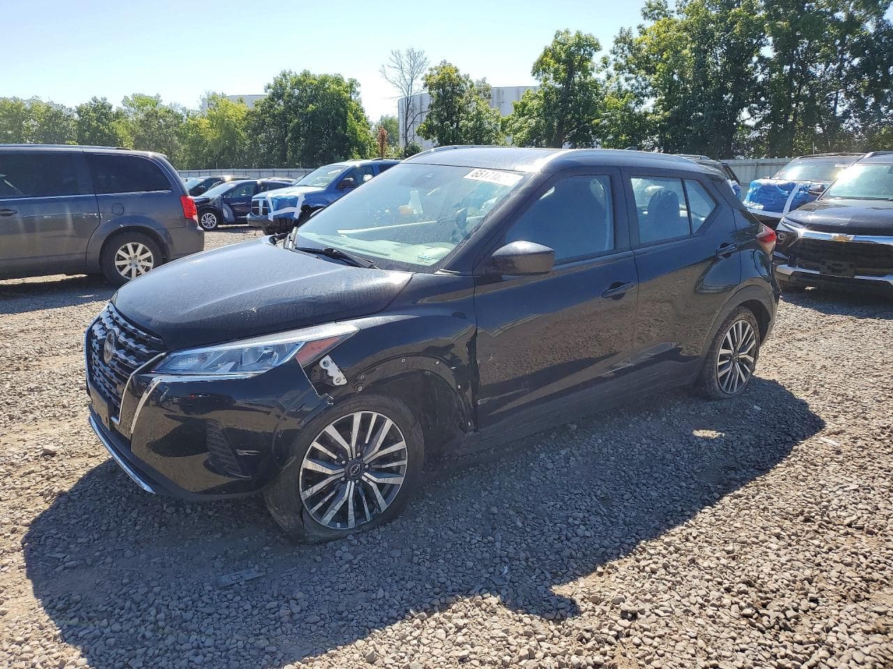 2022 Nissan Kicks Sv