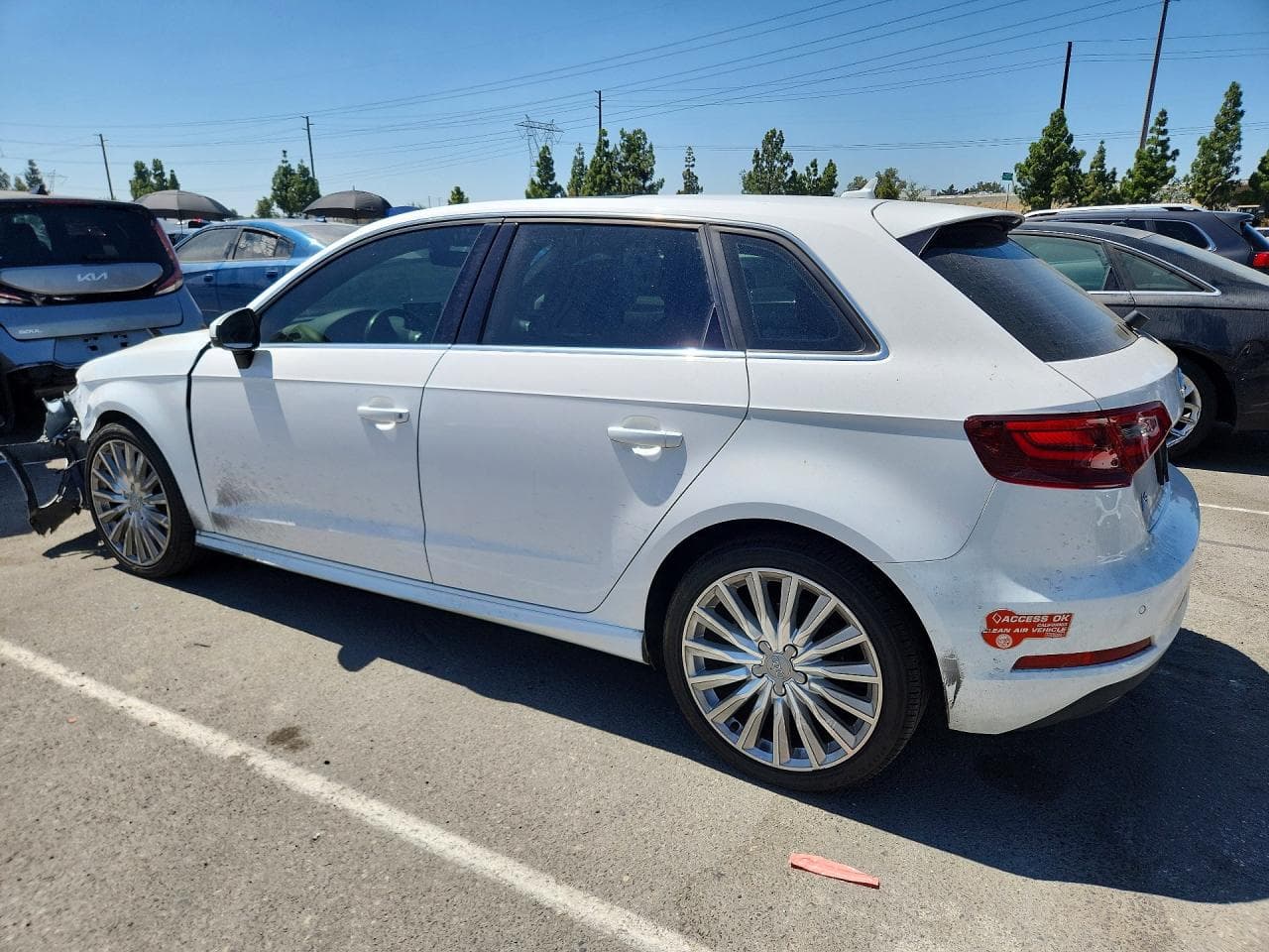 2016 Audi A3 E-Tron Premium Plus - foto 2