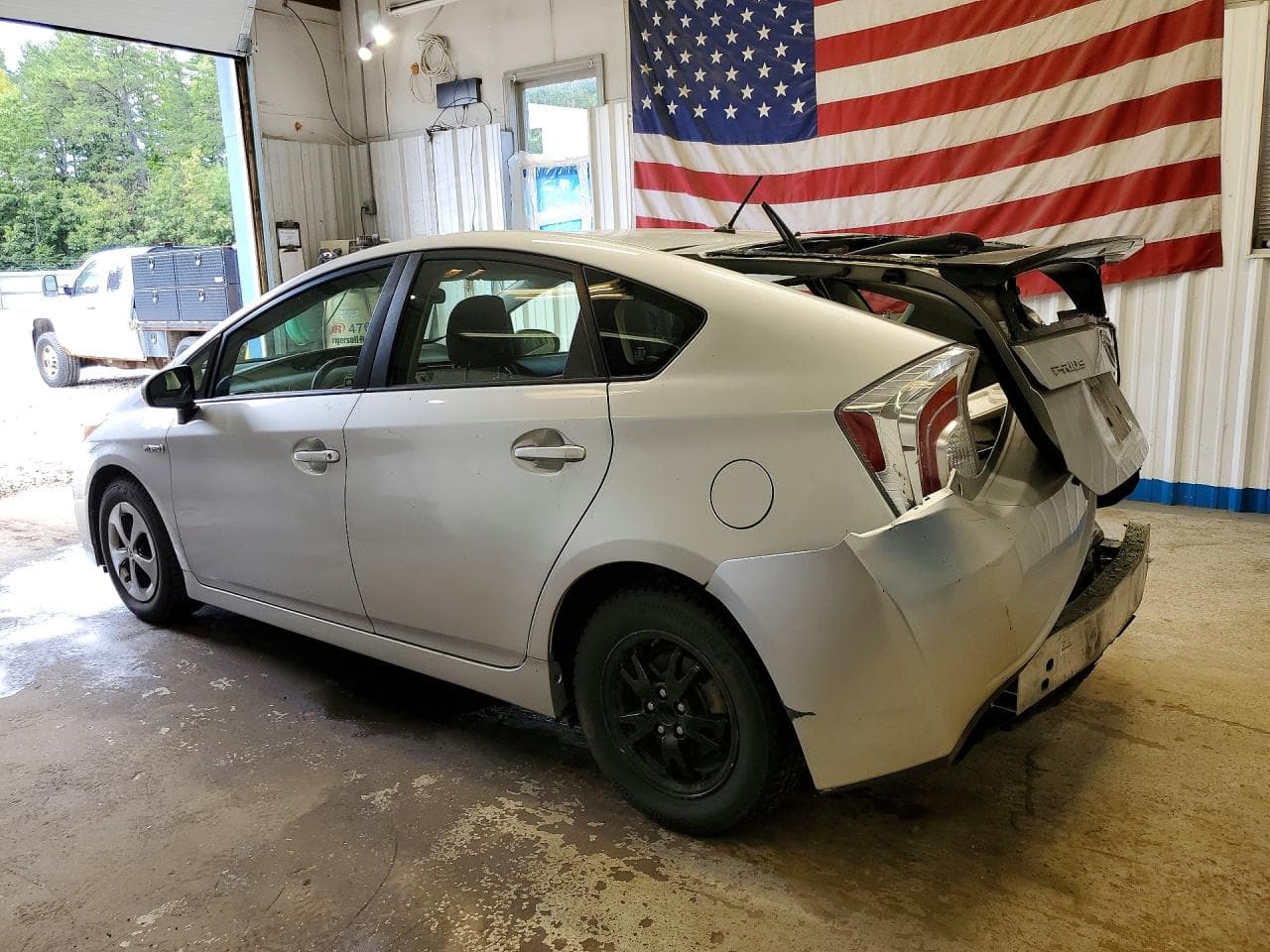 2014 Toyota Prius Two - foto 2