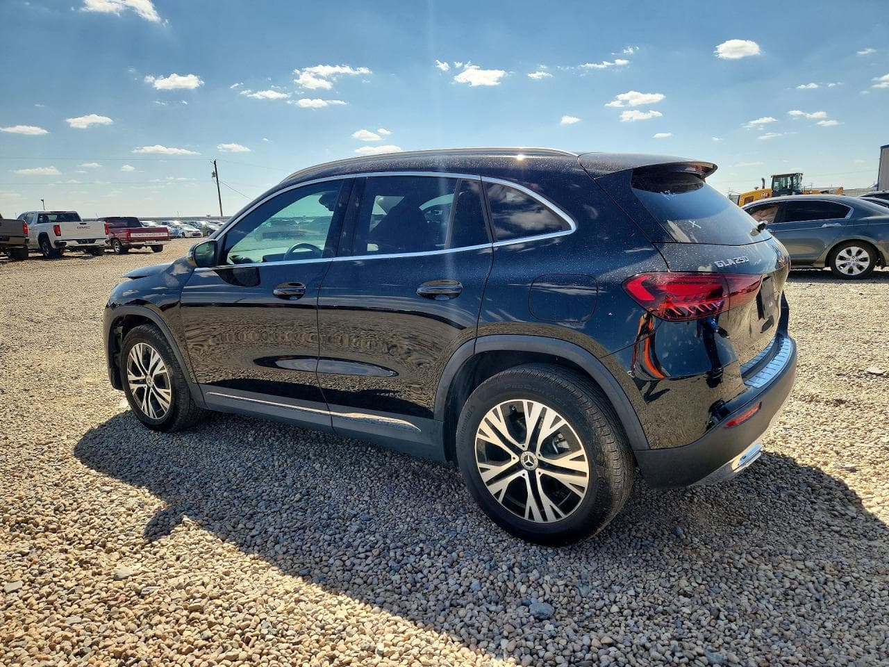 2025 Mercedes-Benz Gla 250 - foto 2
