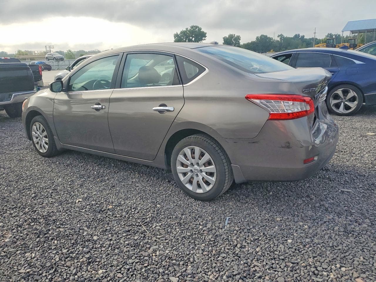 2015 Nissan Sentra Sv - foto 2