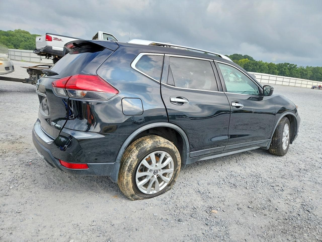2017 Nissan Rogue - foto 3
