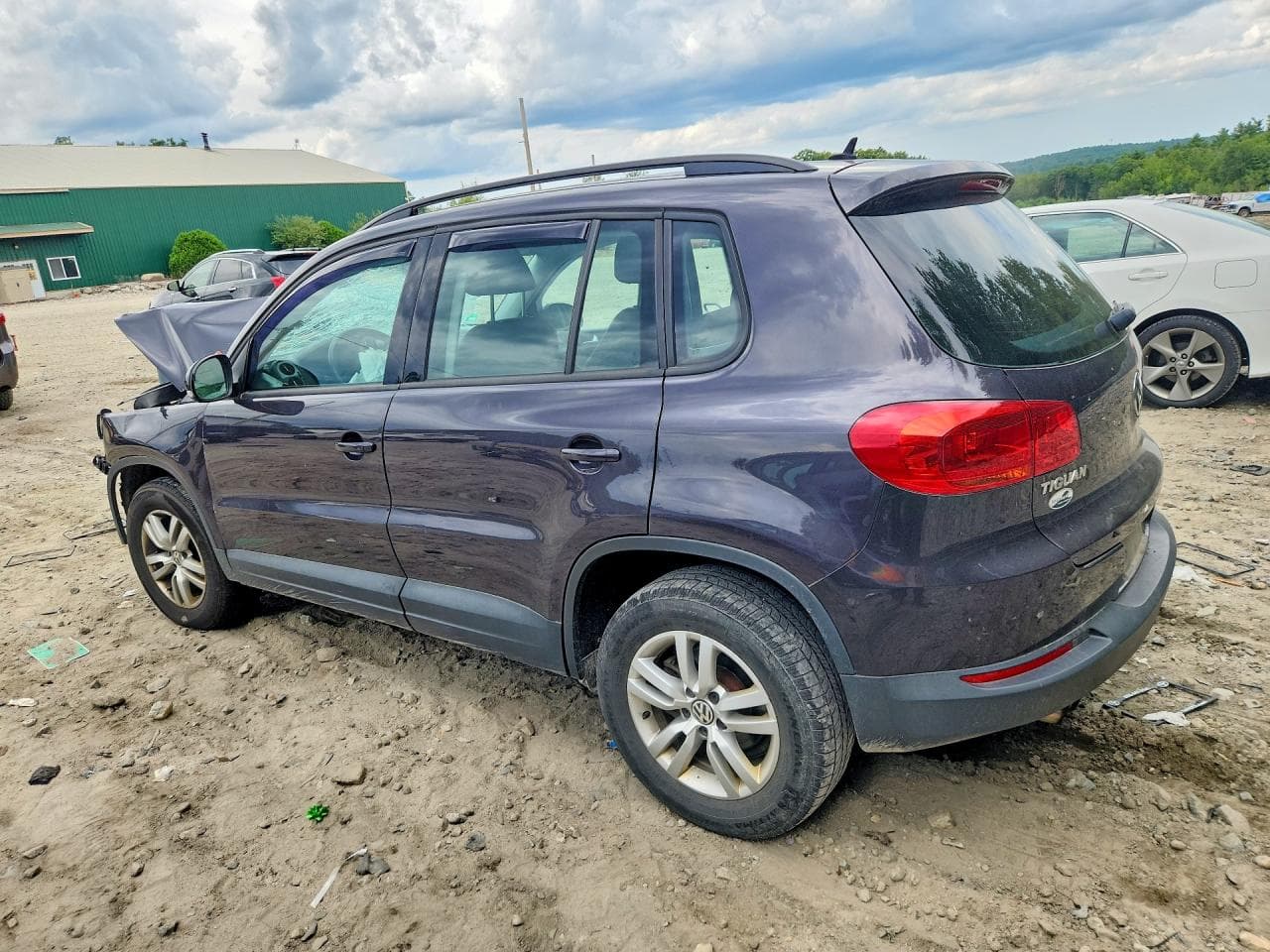 2016 Volkswagen Tiguan S - foto 2
