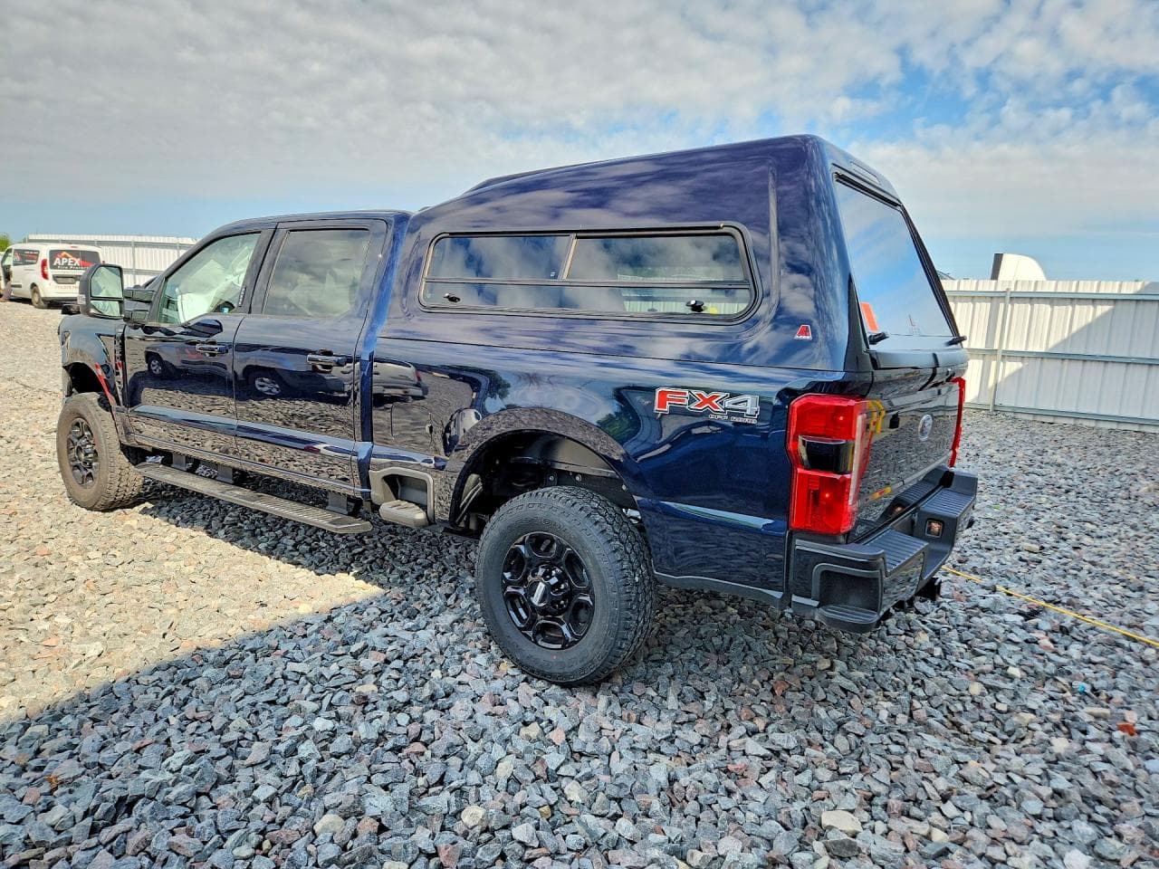 2023 Ford F250 Super Duty - foto 2