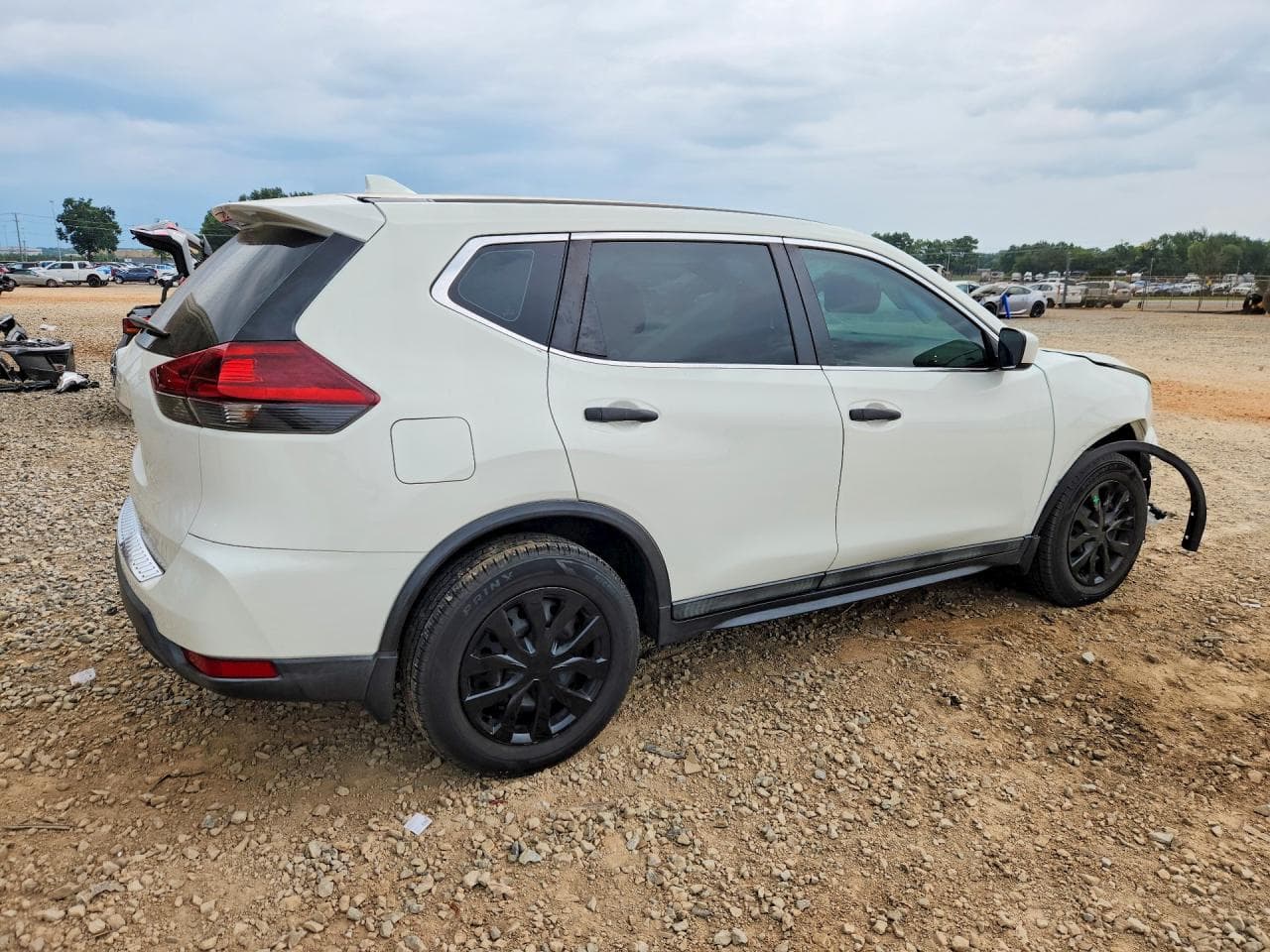 2018 Nissan Rogue S - foto 3