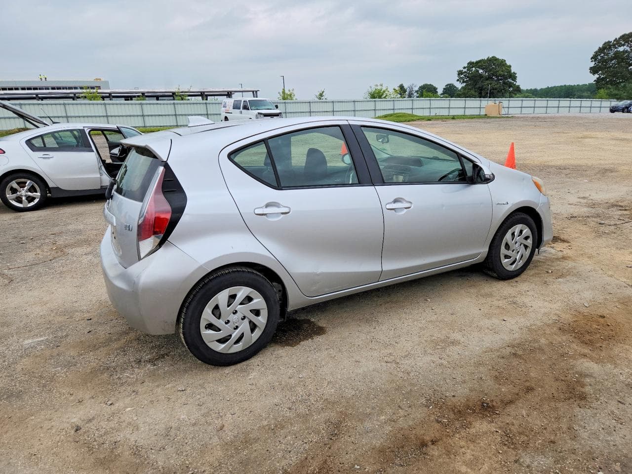 2016 Toyota Prius C Two - foto 3