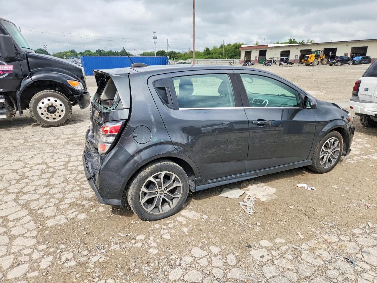 2017 Chevrolet Sonic Lt - foto 3