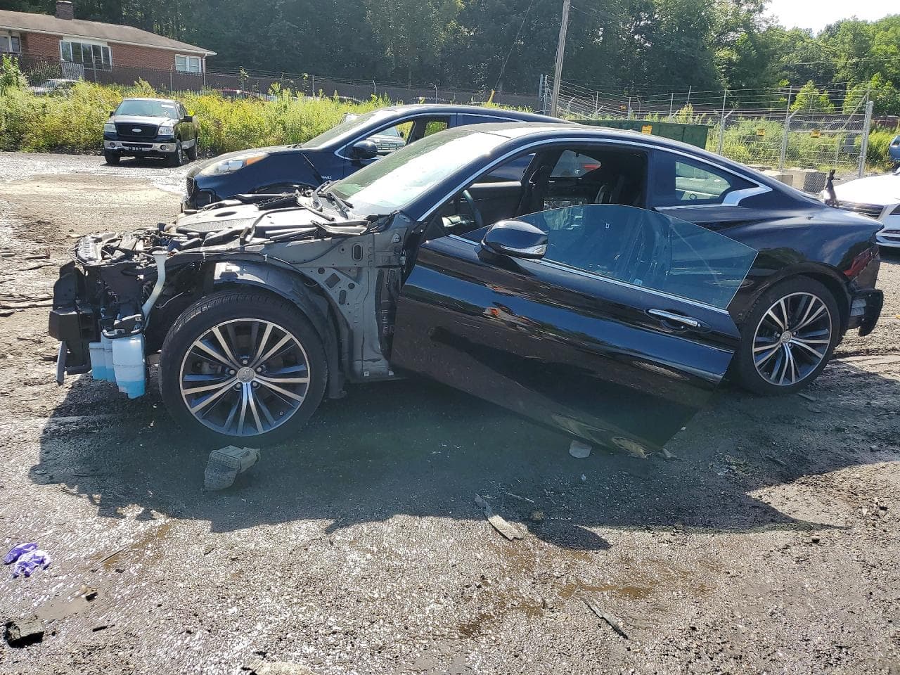 Infiniti Q60 2017 z USA