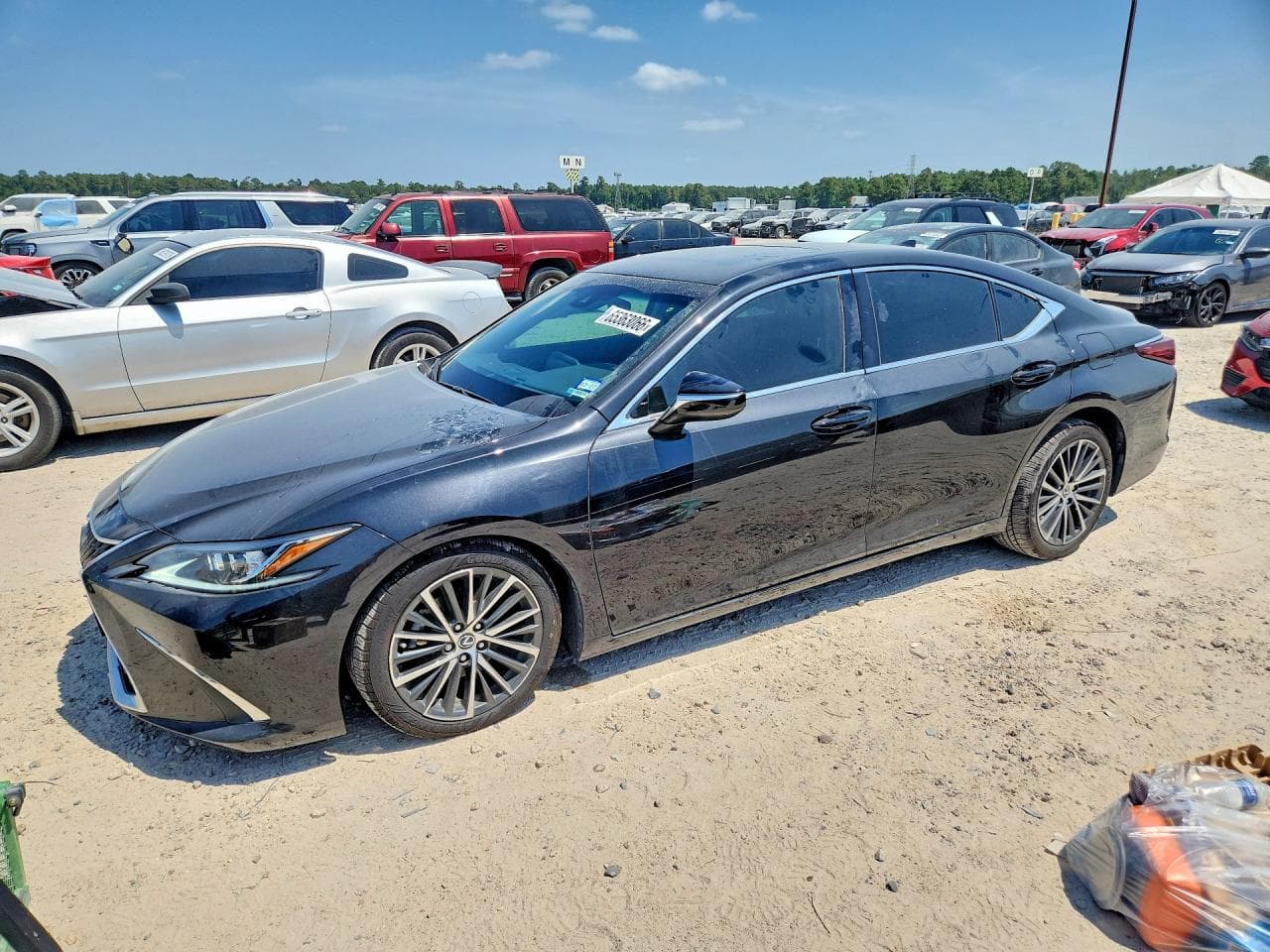 Lexus ES 2024 z USA