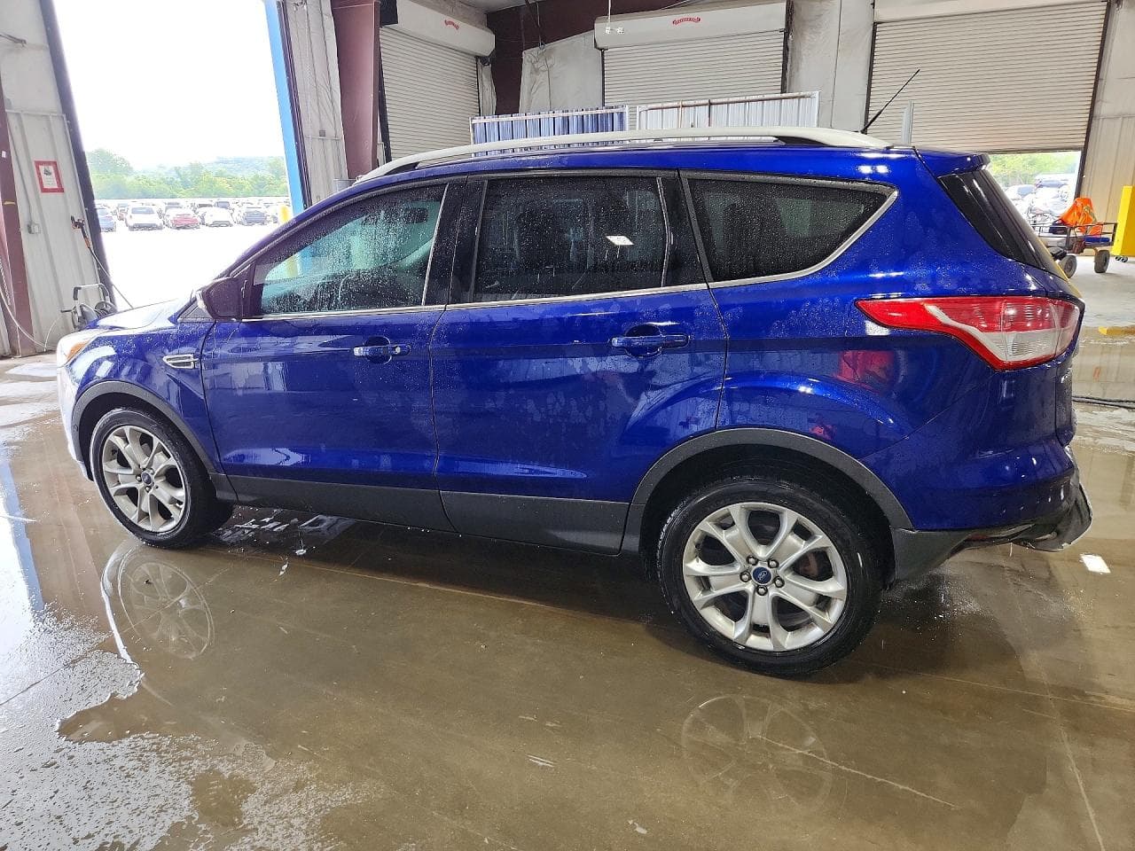 2014 Ford Escape Titanium - foto 2
