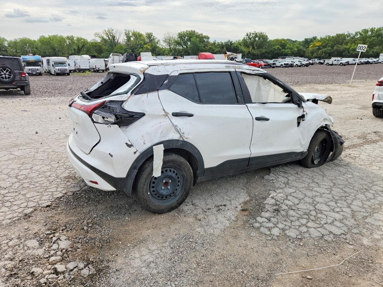 2025 Nissan Kicks Play S - foto 3
