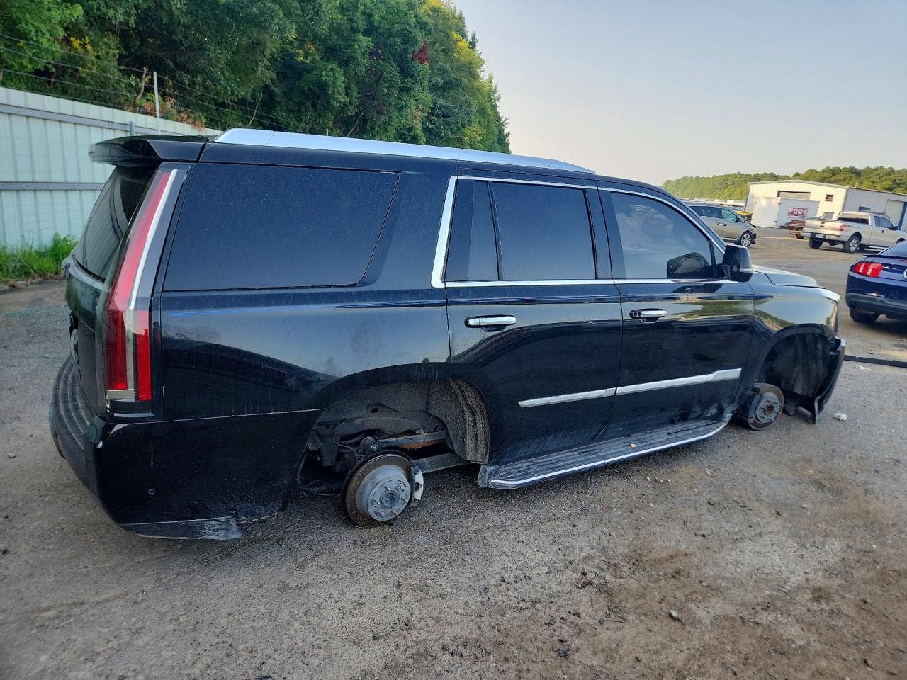 2019 Cadillac Escalade Luxury - foto 3
