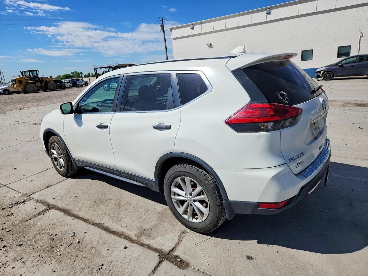 2017 Nissan Rogue S - foto 2